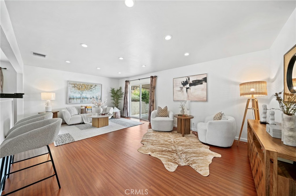 2032 Emerald Way