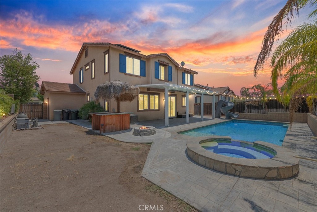 41041 Crimson Pillar Lane