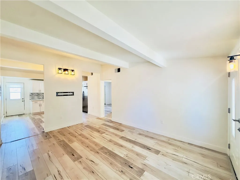 Panorama City, California 91402, United States, 2 Bedrooms Bedrooms, ,1 BathroomBathrooms,Residential,Active,162621