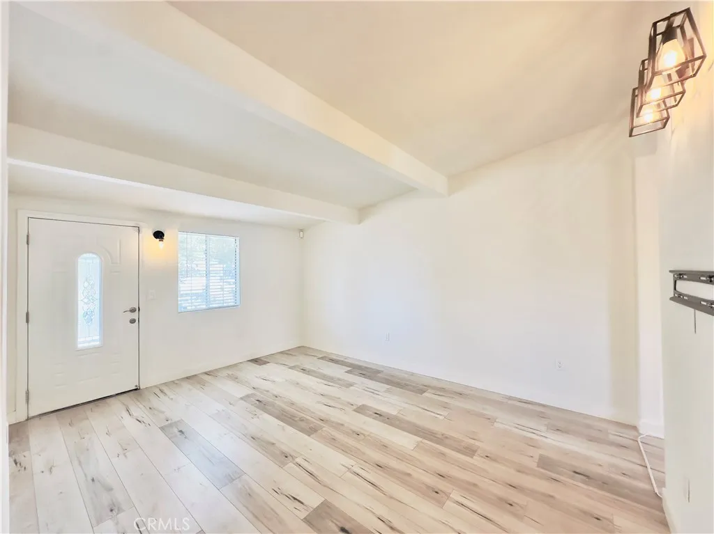 Panorama City, California 91402, United States, 2 Bedrooms Bedrooms, ,1 BathroomBathrooms,Residential,Active,162621