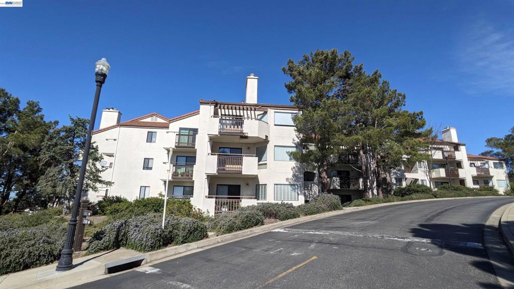 21103 21103 Gary Dr 304D