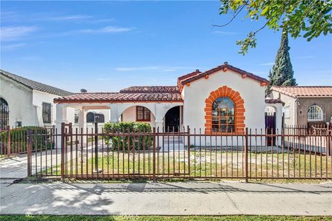 Photo of 914 E 83rd St, Los Angeles, CA 90001 (MLS # OC26074426)