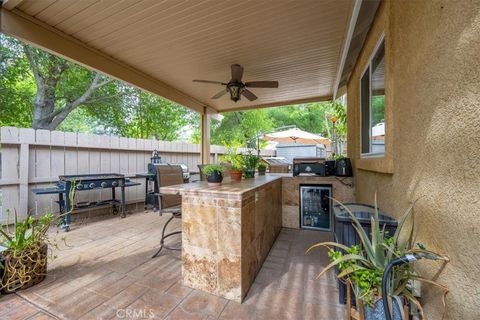 Tiny photo for 749 Jersey Court, Paso Robles, CA 93446 (MLS # NS26067229)