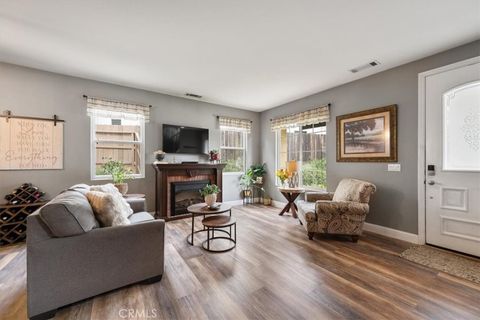 Tiny photo for 749 Jersey Court, Paso Robles, CA 93446 (MLS # NS26067229)