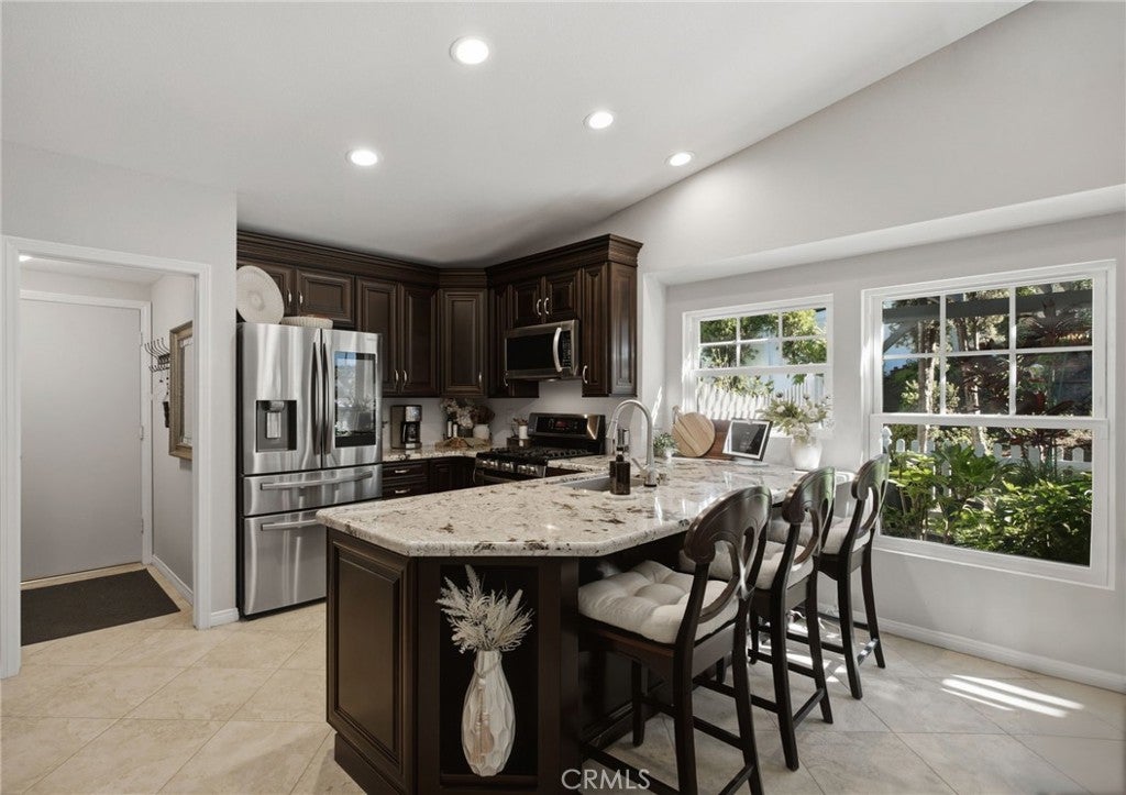 30169 Calle Halcon