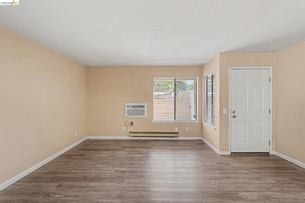 6 Lancaster Cir 108