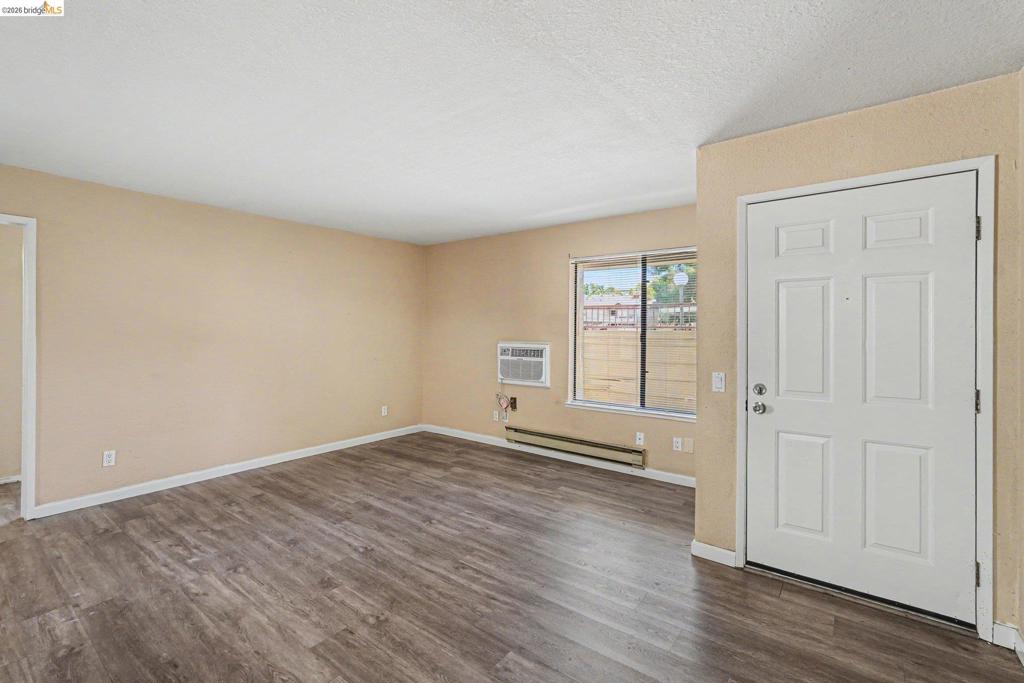 6 Lancaster Cir 108