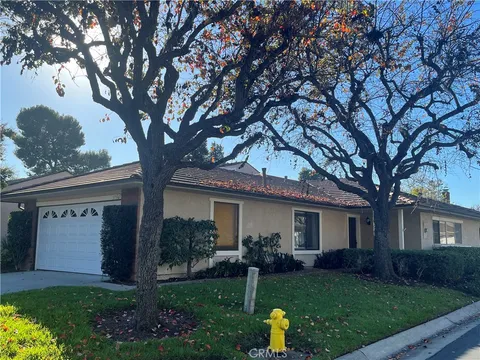 17361 Sandalwood, Irvine, CA 92612 - MLS#: OC25273287