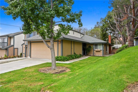 Photo of 6745 Vista Loma, Yorba Linda, CA 92886 (MLS # CV26158061)