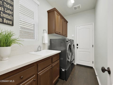 Tiny photo for 13676 Shenandoah Way, Moorpark, CA 93021 (MLS # 226001811)
