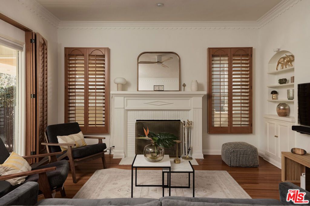 Photo of 9012 Elevado Street, West Hollywood, CA 90069 (MLS # 26648611)