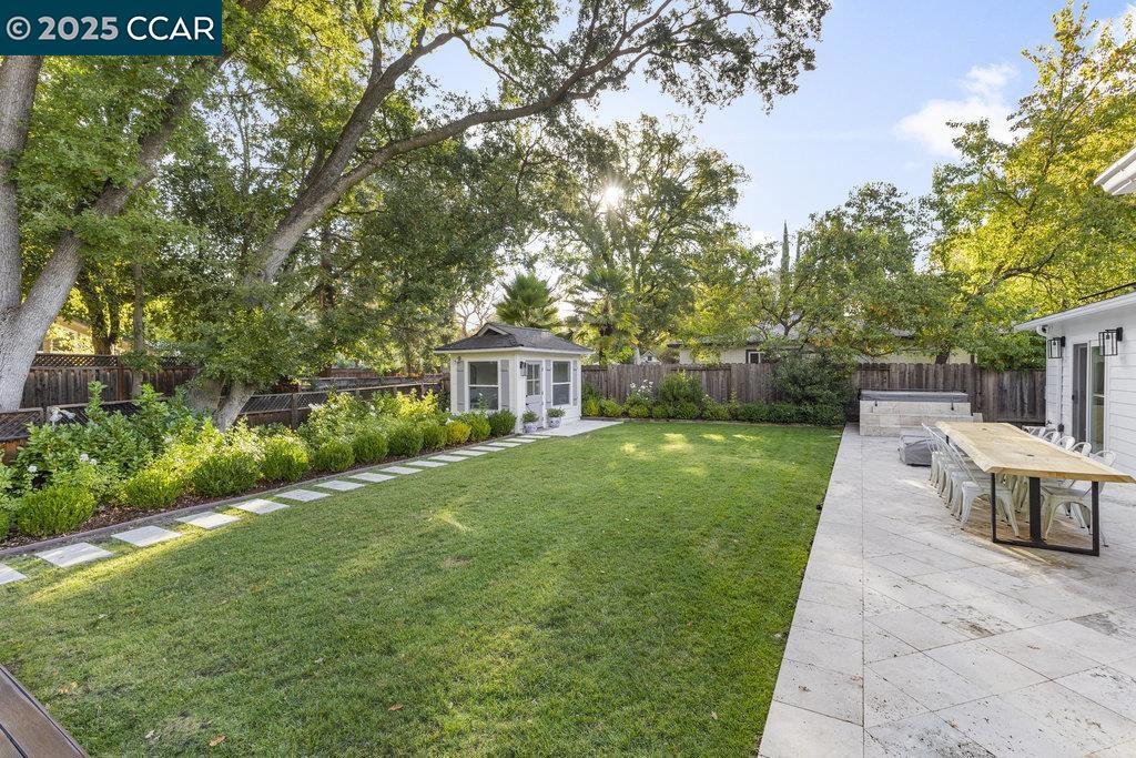 PARKMEAD - Residential