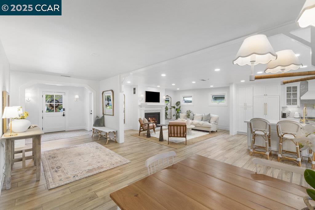 PARKMEAD - Residential