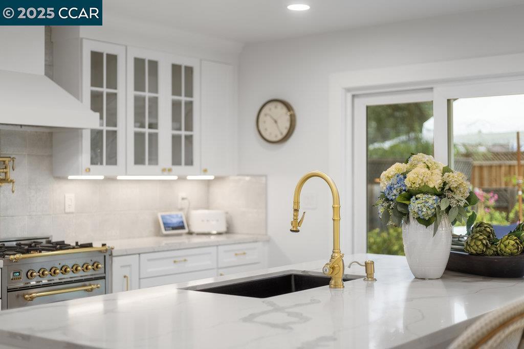 PARKMEAD - Residential