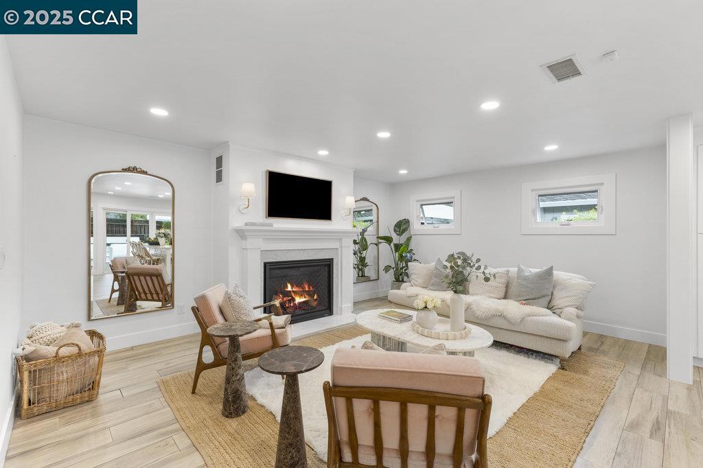 PARKMEAD - Residential