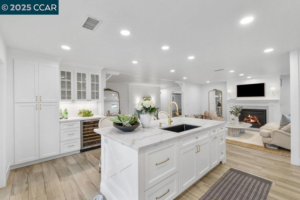 PARKMEAD - Residential