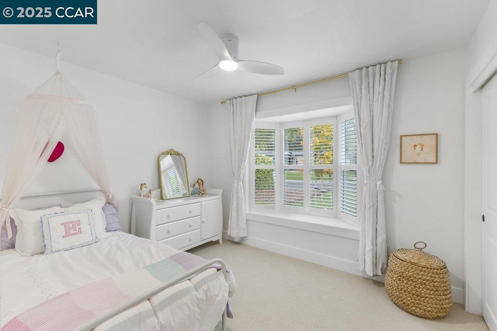 PARKMEAD - Residential