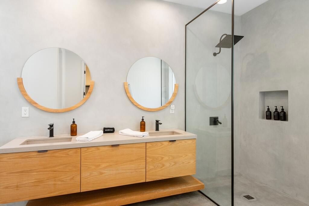 Not Applicable-1 - Residential Lease