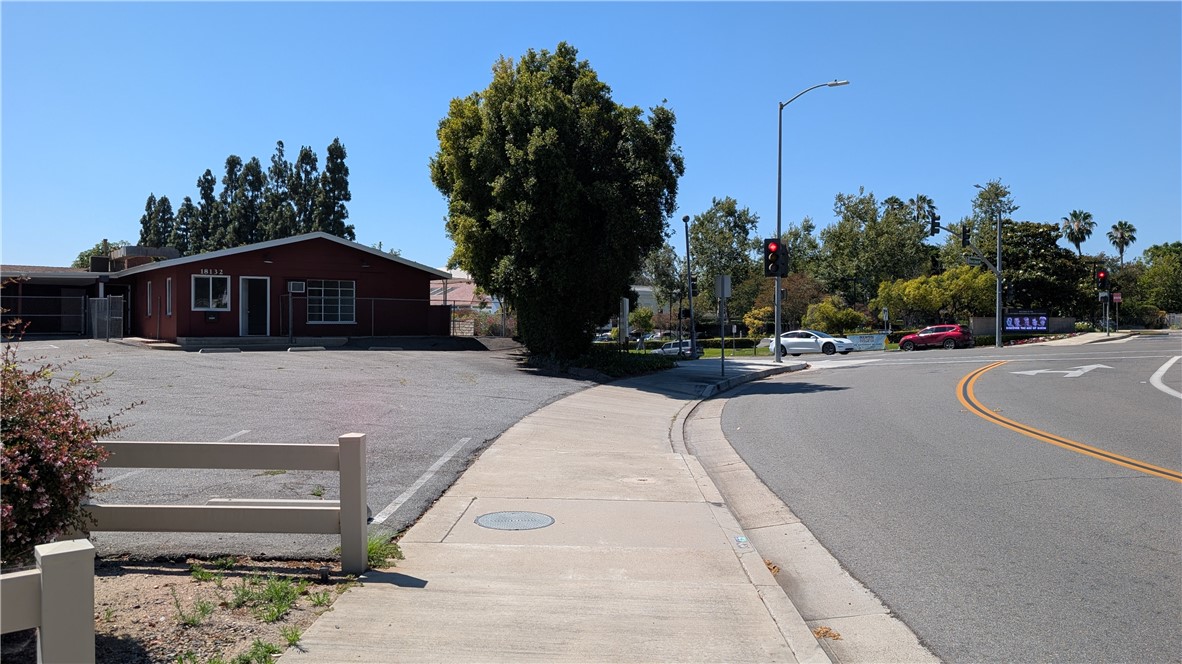 18132 Yorba Linda