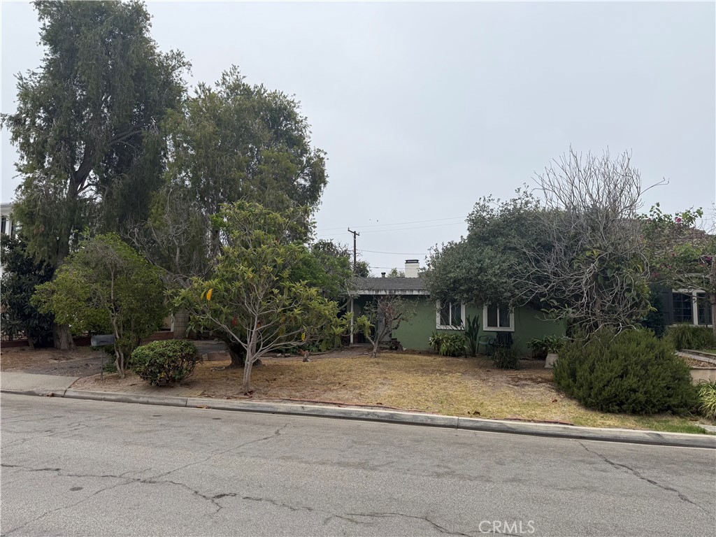Located in the prestigious Newport Heights neighborhood, this 8,662 sq. ft. lot presents a rare opportunity to build your dream home or redevelop for investment. Nestled in one of Newport Beach’s most desirable areas, the property is surrounded by tree-lined streets, award-winning schools, vibrant dining, and world-class beaches. It offers incredible potential for crafting a custom residence that embodies the quintessential Southern California lifestyle. Whether you envision a sleek modern design or a classic coastal retreat, the possibilities are endless. With proximity to Newport Harbor, Balboa Peninsula, Hoag Hospital, Fashion Island, parks, and scenic trails, the location is both convenient and enviable. Newport Heights is celebrated for its strong sense of community and upscale living, making this an exceptional place to call home. Opportunities like this are increasingly rare, where the value lies not only in the land but in the lifestyle it offers. The property is being sold as-is. The Sellers would like a 60-day escrow. Buyers are advised to verify all potential uses with the city and relevant & authorities.