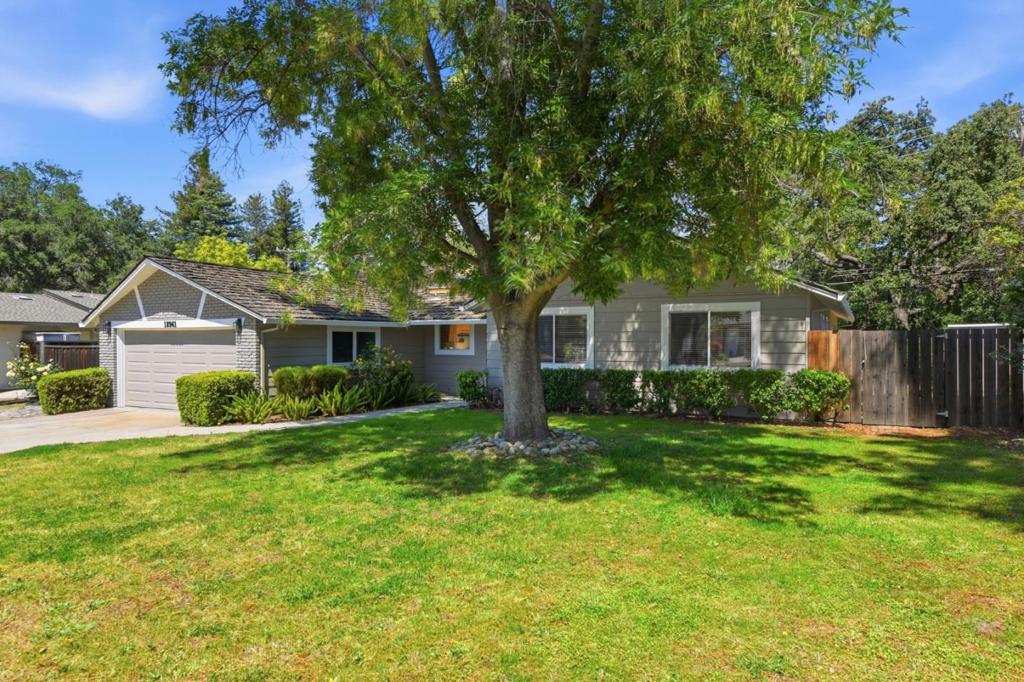 18961 Fernbrook Court