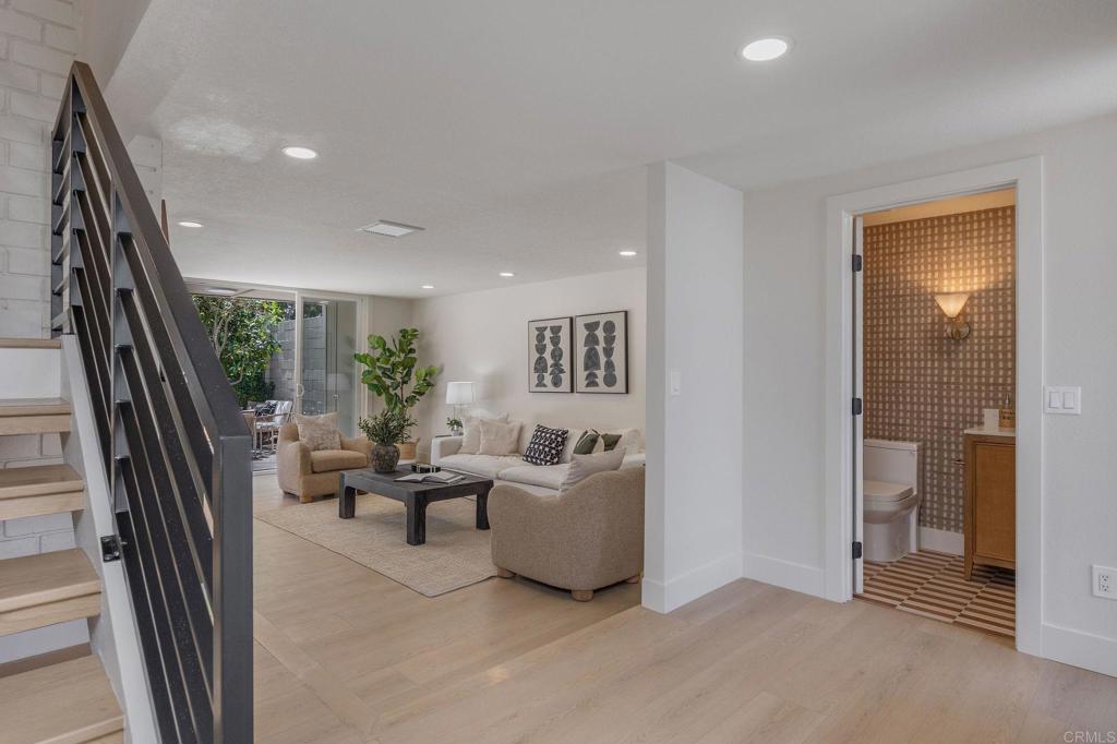 4162 Racquet Club Dr