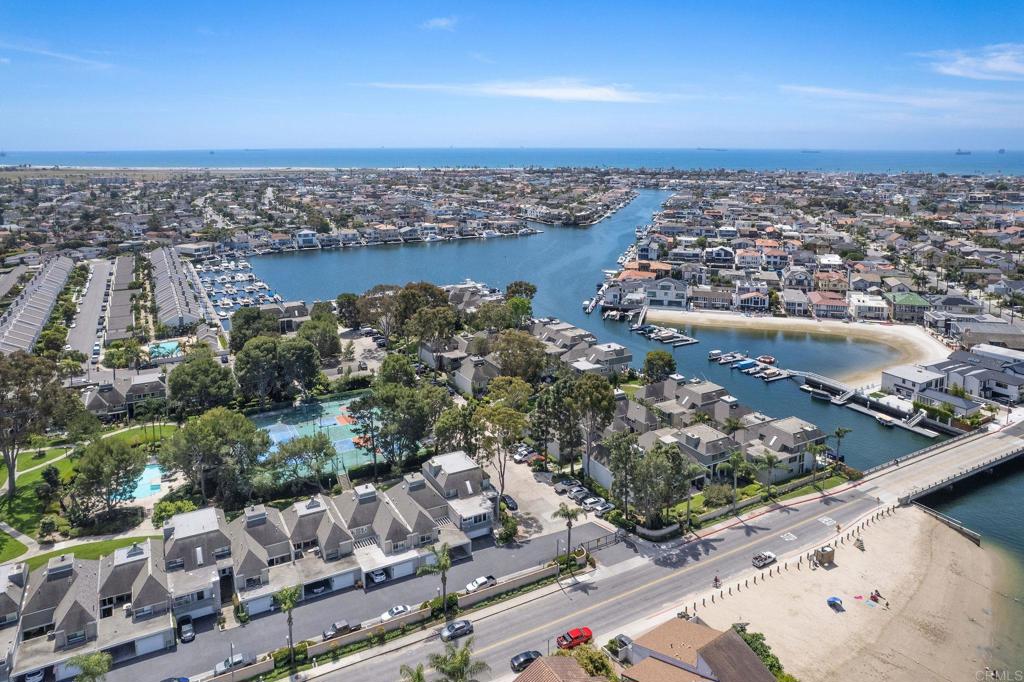 4162 Racquet Club Dr