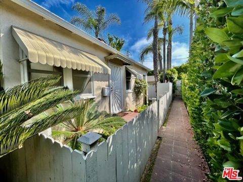Photo of 1527 W Centinela Avenue #D, Santa Monica, CA 90404 (MLS # 26832301)