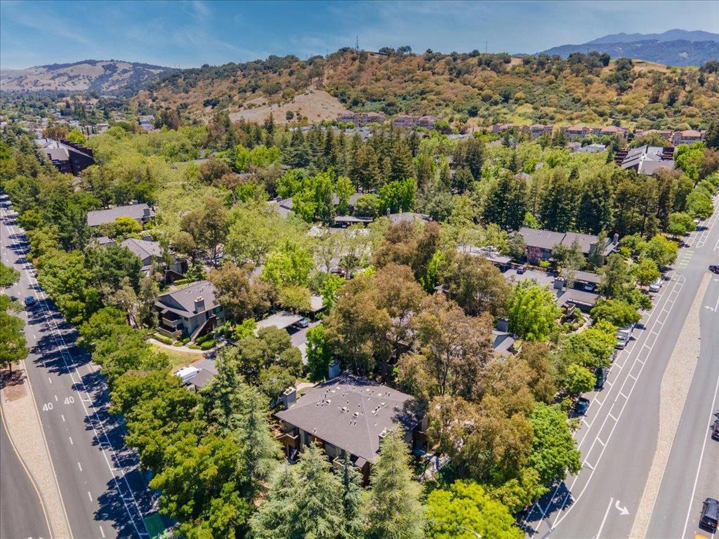 3202 La Terrace Circle