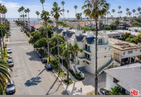 Photo of 511 Washington Avenue, Santa Monica, CA 90403 (MLS # 26842559)