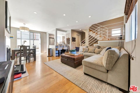 Photo of 511 Washington Avenue, Santa Monica, CA 90403 (MLS # 26842559)