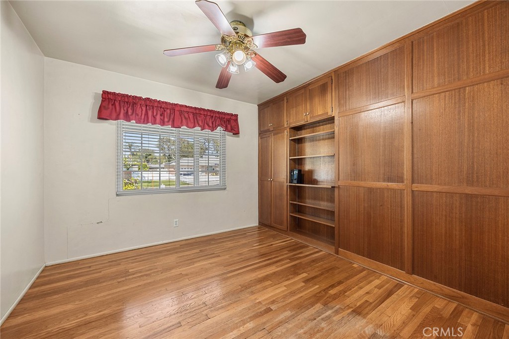 1030 La Mirada Street
