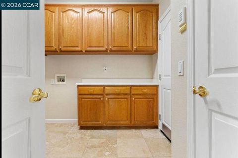 Tiny photo for 2041 2041 Kent Dr Dr, Brentwood, CA 94513 (MLS # 41126348)