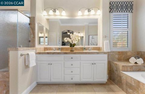 Tiny photo for 2041 2041 Kent Dr Dr, Brentwood, CA 94513 (MLS # 41126348)