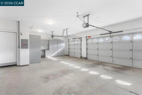 Tiny photo for 2041 2041 Kent Dr Dr, Brentwood, CA 94513 (MLS # 41126348)