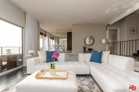 Photo of 18065 Coastline Drive #1, Malibu, CA 90265 (MLS # 25624691)