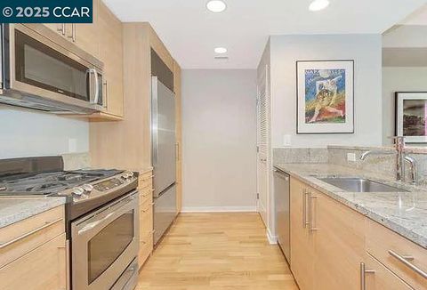 Photo of 1655 N California Blvd Blvd #259, Walnut Creek, CA 94596 (MLS # 41114706)