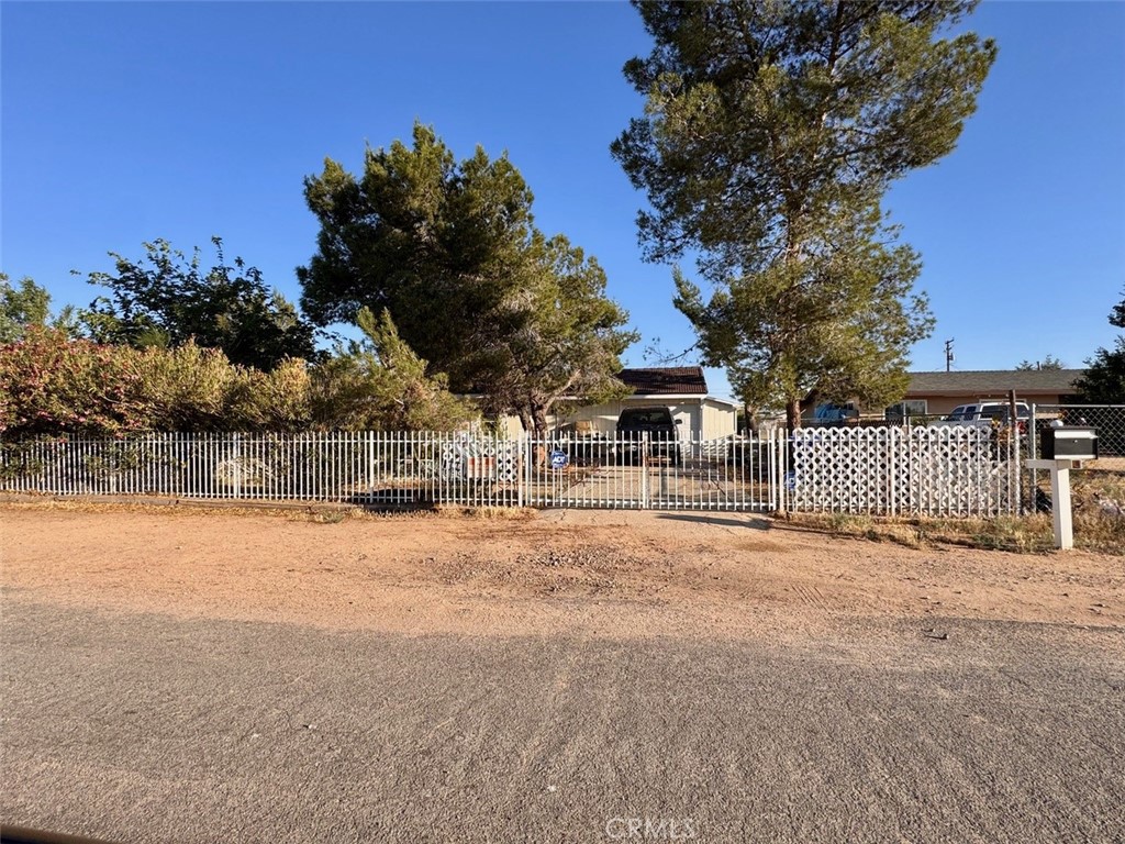 Nestled in the heart of Apple Valley, 21835 Dotame Ave offers a unique opportunity for buyers with vision. While this property needs some work, it holds incredible potential to become your dream home with just a bit of TLC. Set on a spacious lot in a desirable area of San Bernardino County, there's ample outdoor space for creating the perfect retreat—whether it's a garden, entertainment area, or expansion. With the right touch, this home can be transformed into everything you’ve imagined and more. Don’t miss this chance to invest in a property full of promise and possibilities.