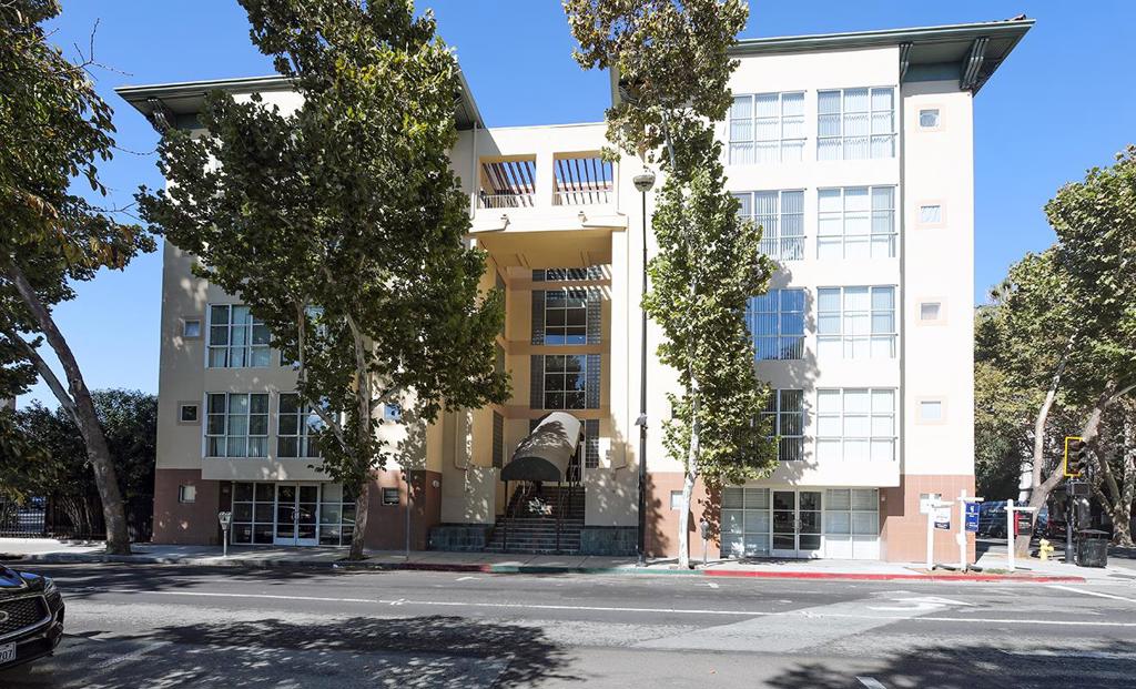 97 E Saint James Street 21, San Jose CA 95112