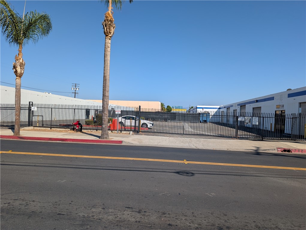 115 & 117 N. Standard Ave