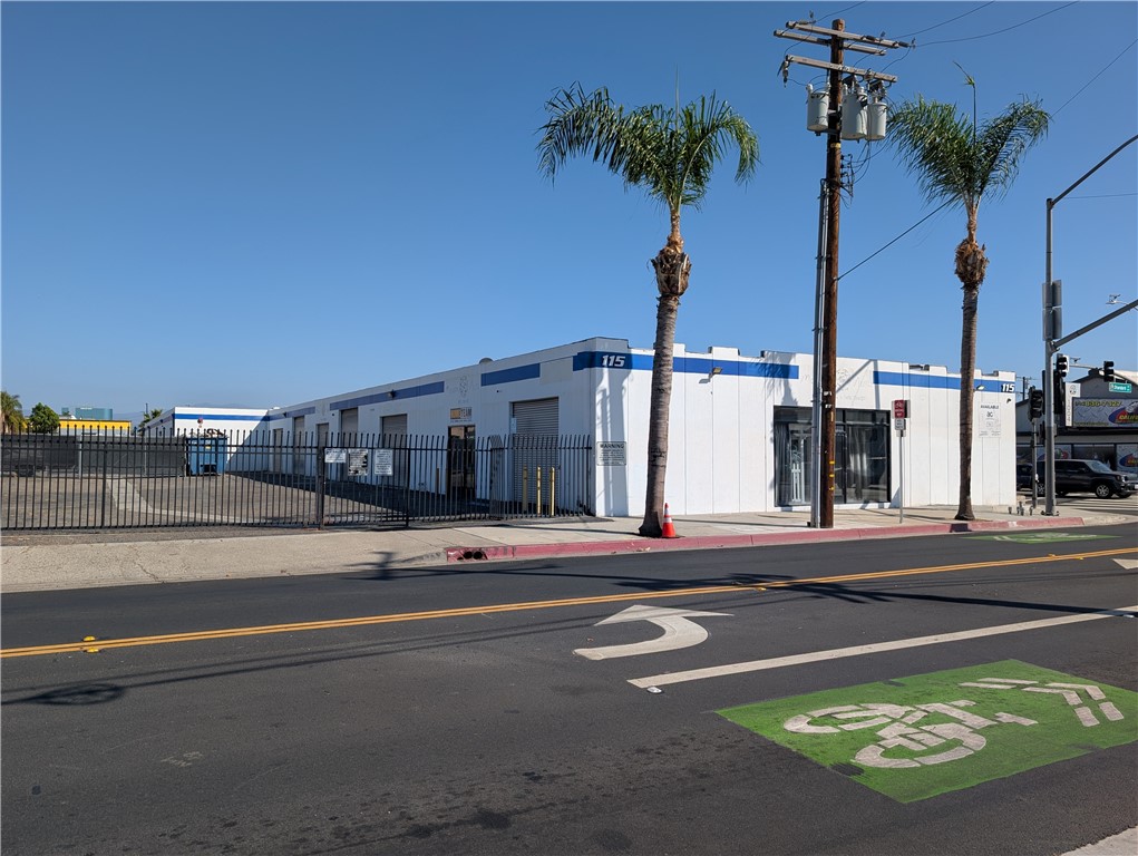 115 & 117 N. Standard Ave