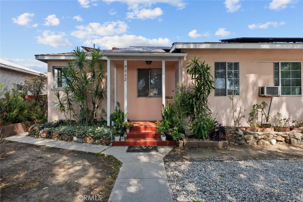 Welcome to 8062 Tyrone Avenue, a spacious and well-maintained home offering 5 bedrooms, 2 bathrooms, and 1,535 square feet of comfortable living space. Perfectly situated on a quiet residential street, this property is ideal for families, investors, or anyone looking for extra room to grow.
Inside you'll discover a light-filled interior with an open and functional layout. The generous living and dining areas create the perfect setting for gatherings or cozy nights in. The kitchen offers ample cabinetry and space to make meal prep a breeze.
With five versatile bedrooms, there's plenty of room for a home office, or guest accommodations. The two full bathrooms are conveniently located and offer comfort for everyone.
Outside, you'll find a detached 2-car garage, perfect for parking, storage. The private backyard provides endless opportunities for gardening, entertaining, or simply relaxing in the California sunshine.
Located in a desirable Panorama City neighborhood, this home is close to schools, shopping, dining, and major freeways, making your daily commute a breeze.