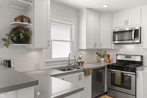 Tiny photo for 24 S Kalorama Street, Ventura, CA 93001 (MLS # V1-36496)
