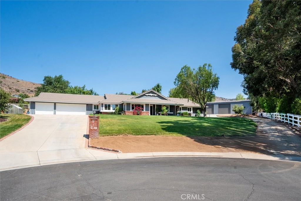 3627 Spanish Bit Drive