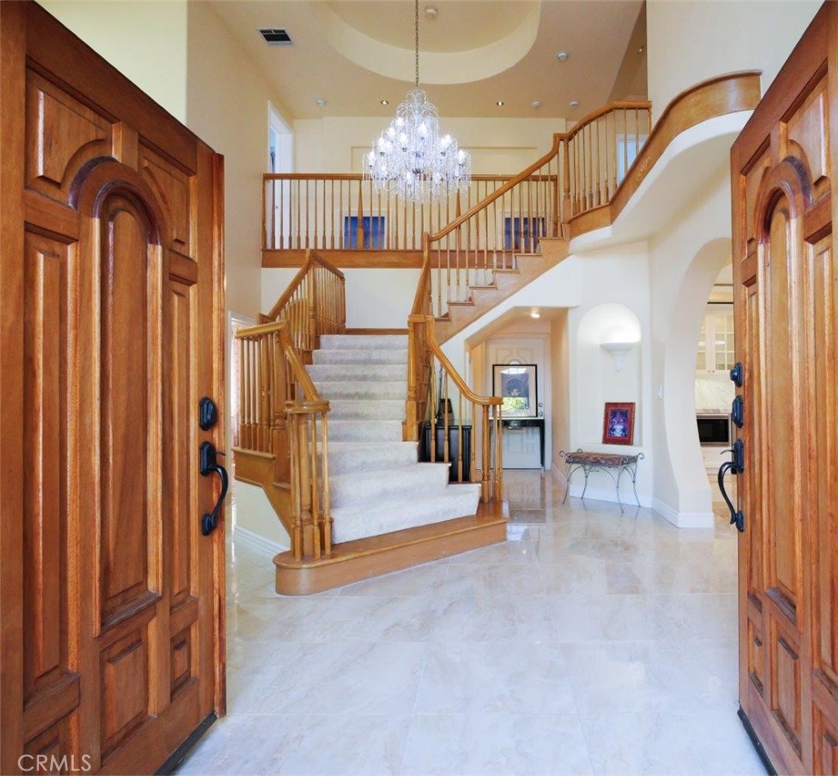 2318 W 154th Street
