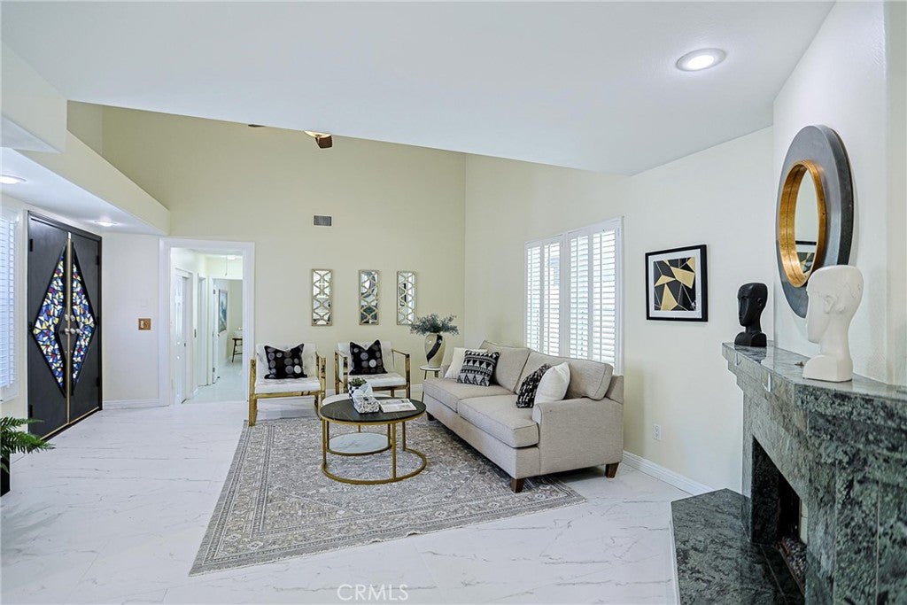 320 7th, Huntington Beach CA 92648 - Photo 15