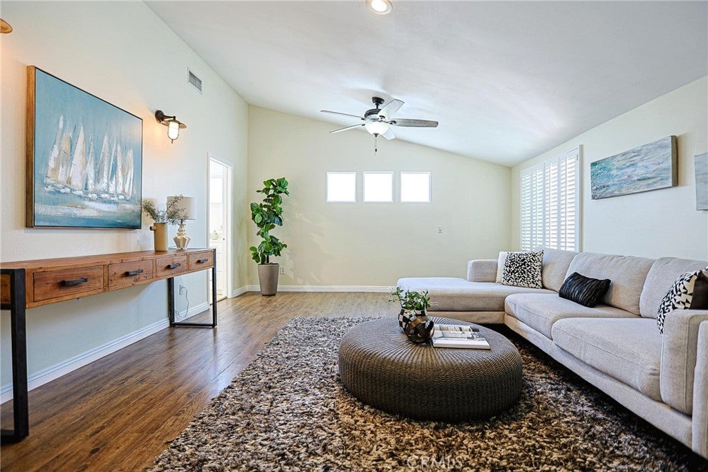 320 7th, Huntington Beach CA 92648 - Photo 37
