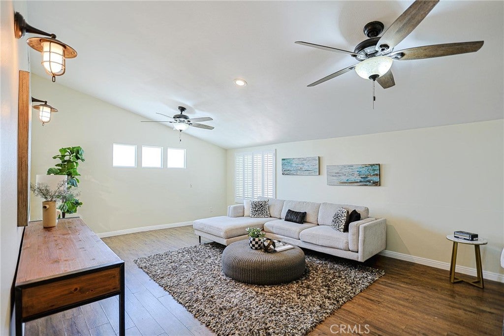 320 7th, Huntington Beach CA 92648 - Photo 36