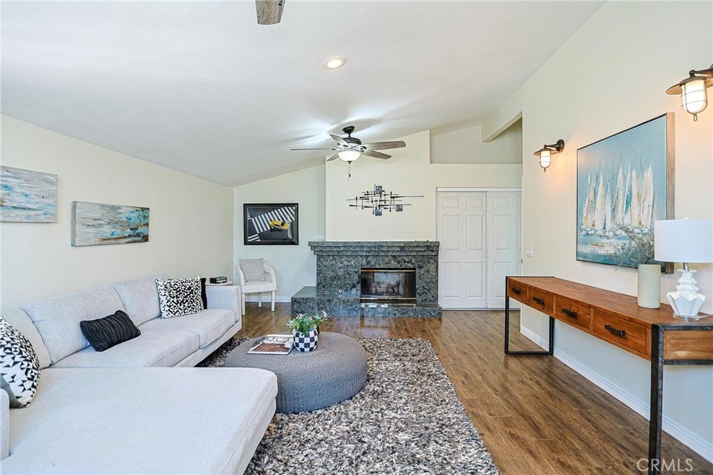 320 7th, Huntington Beach CA 92648 - Photo 38