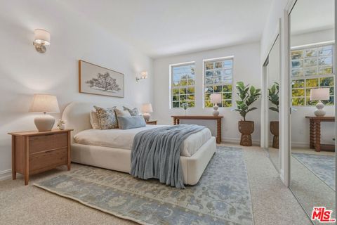 Tiny photo for 4601 Coldwater Canyon Avenue #105, Studio City, CA 91604 (MLS # 26828763)